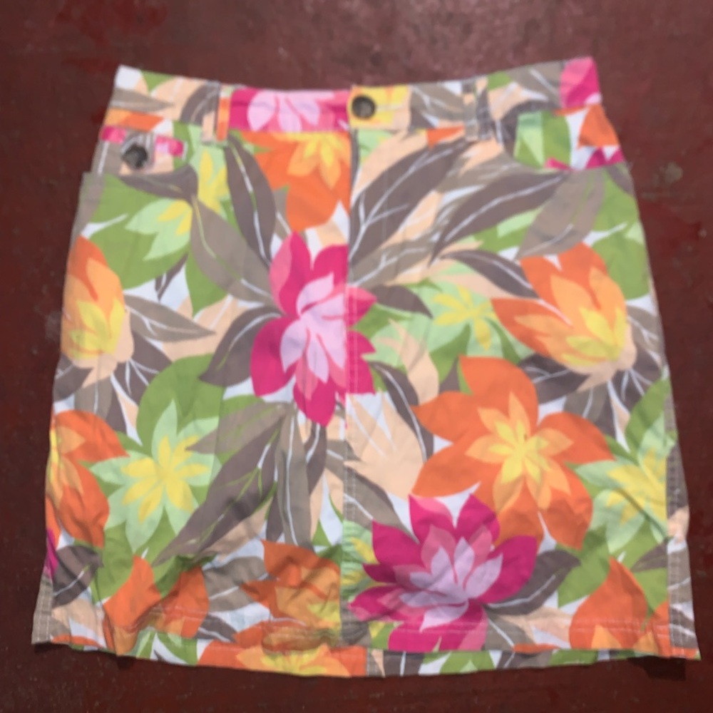 Women’s Croft & Barrow Skirt Size 6 Linned Inside